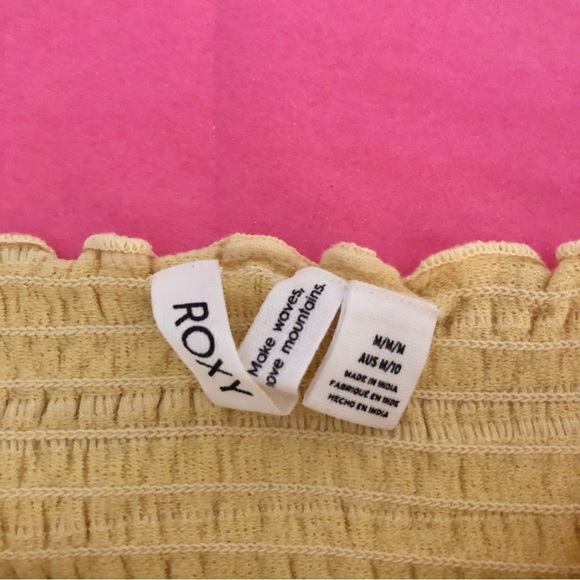 Roxy Hanging Ten Smocked Mini Dress. Size Medium - Picture 9 of 11